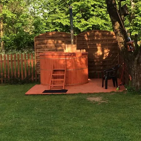 Aska בית הארחה