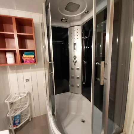 Aska בית הארחה *