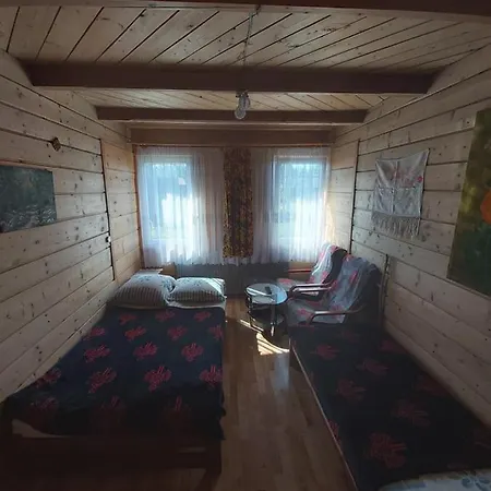 בית הארחה Aska